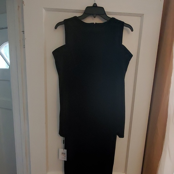 Dress - Picture 4 of 5